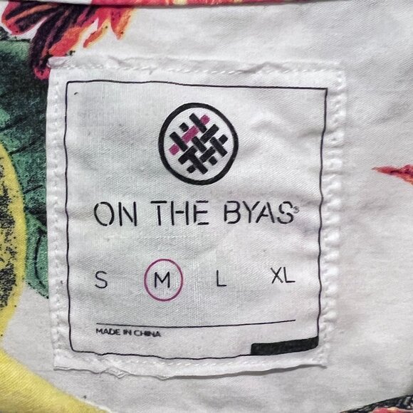 On The Byas Shirt Mens Medium Button Up Tropical Mushroom Floral Pocket Cotton - Picture 3 of 10